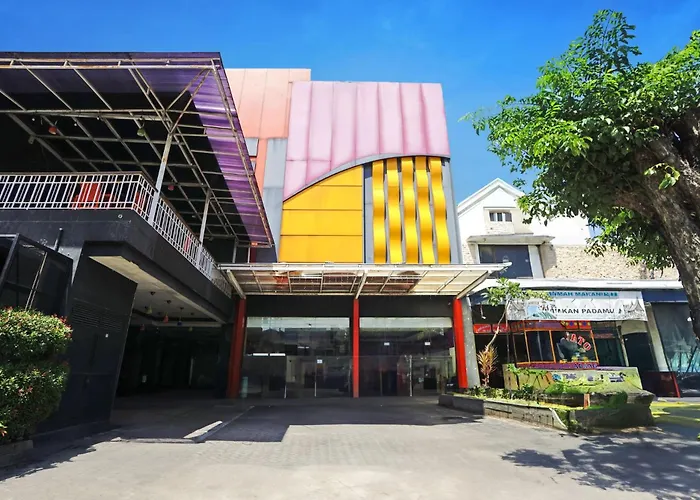 Townhouse Oak Malang near ITN Malang formerly Fariz Hotel Singosari